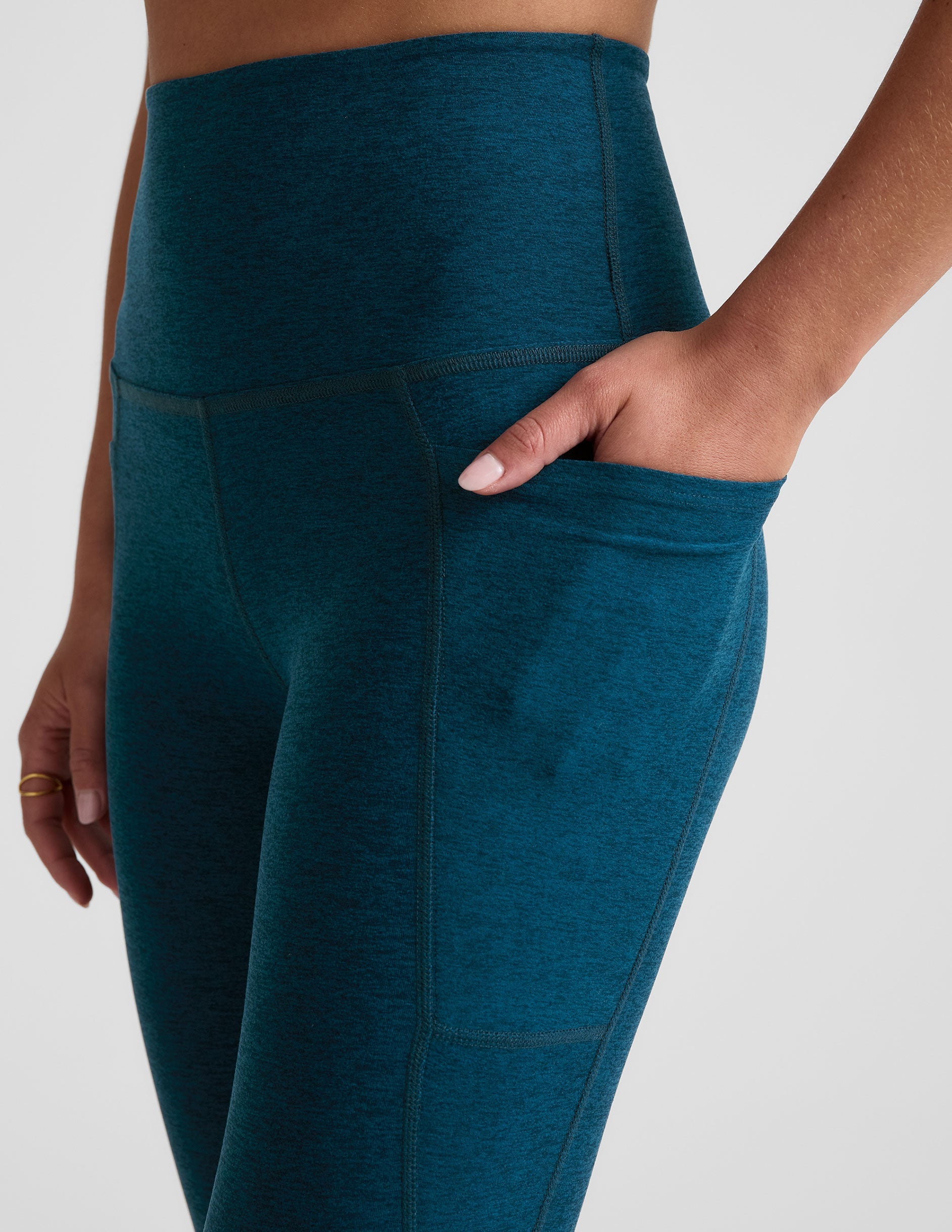 Beyond Yoga Spacedye High-Waisted Midi Legging: Pockets, Comfort, Active Style