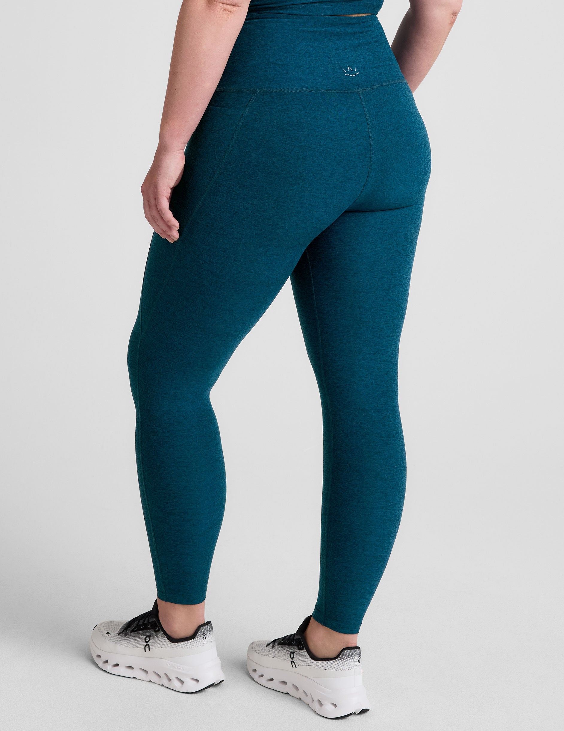 Beyond Yoga Spacedye High-Waisted Midi Legging: Pockets, Comfort, Active Style