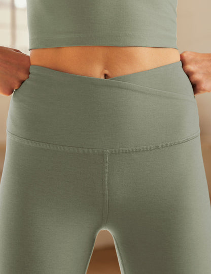 Beyond Yoga Spacedye High Waisted Midi Leggings: Soft, Flattering, Versatile for Yoga