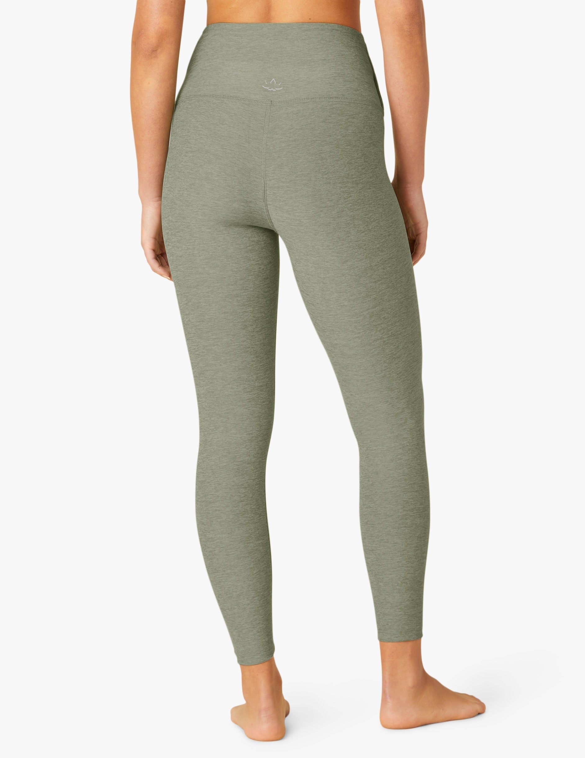 Beyond Yoga Spacedye High Waisted Midi Leggings: Soft, Flattering, Versatile for Yoga