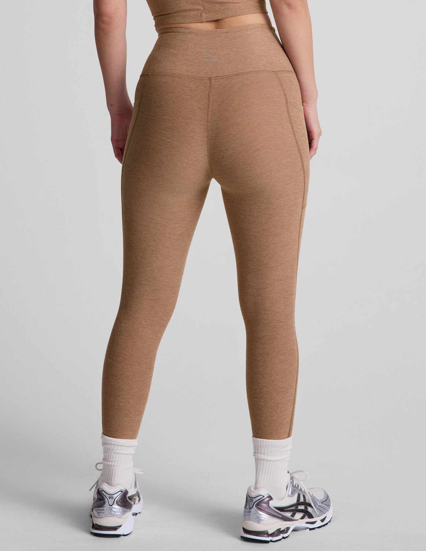 Beyond Yoga Spacedye High-Waisted Capri Leggings: Breathable, Pockets, Ultimate Comfort