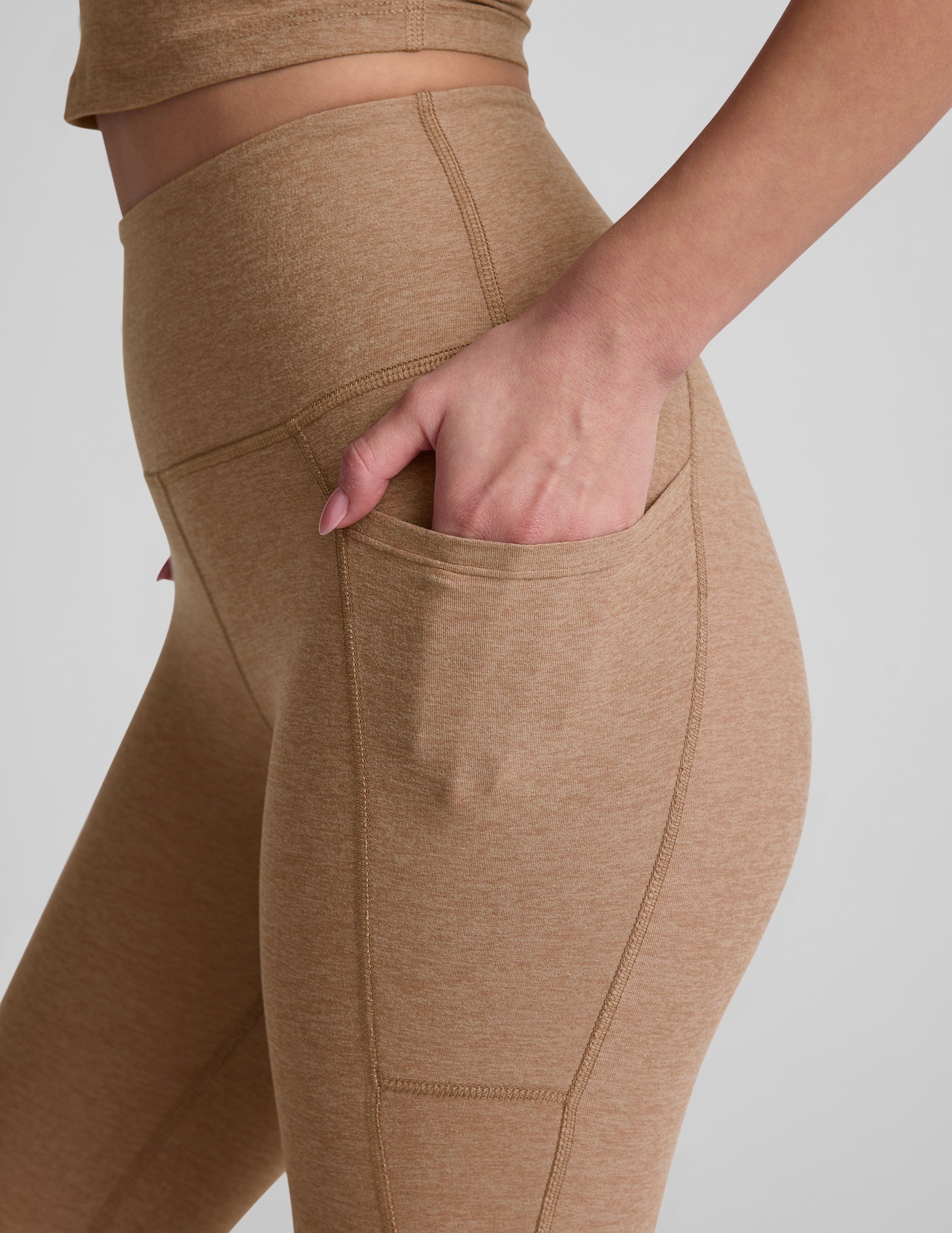 Beyond Yoga Spacedye High-Waisted Capri Leggings: Breathable, Pockets, Ultimate Comfort