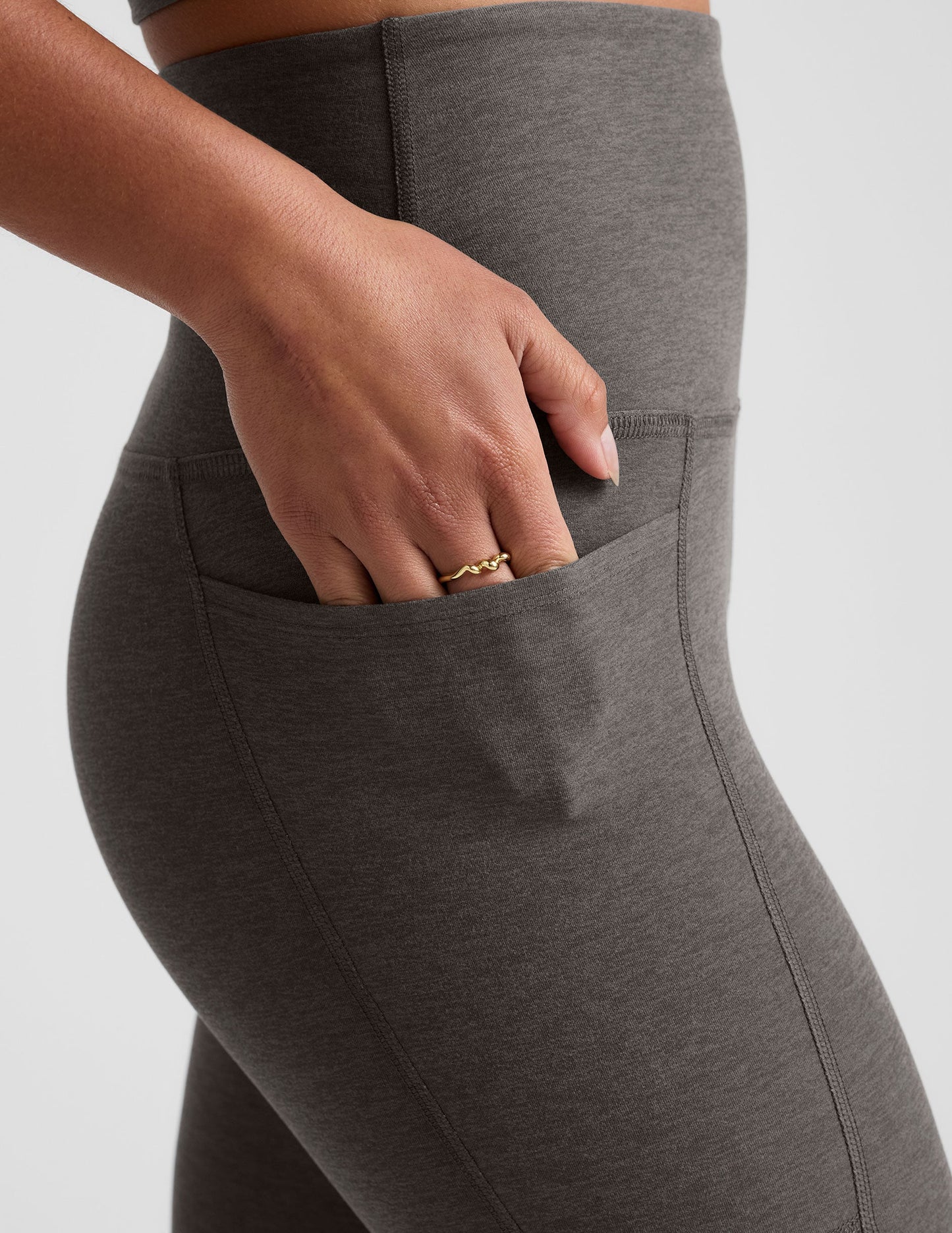 Beyond Yoga Spacedye High-Waisted Capri Leggings with Pockets for Active Women