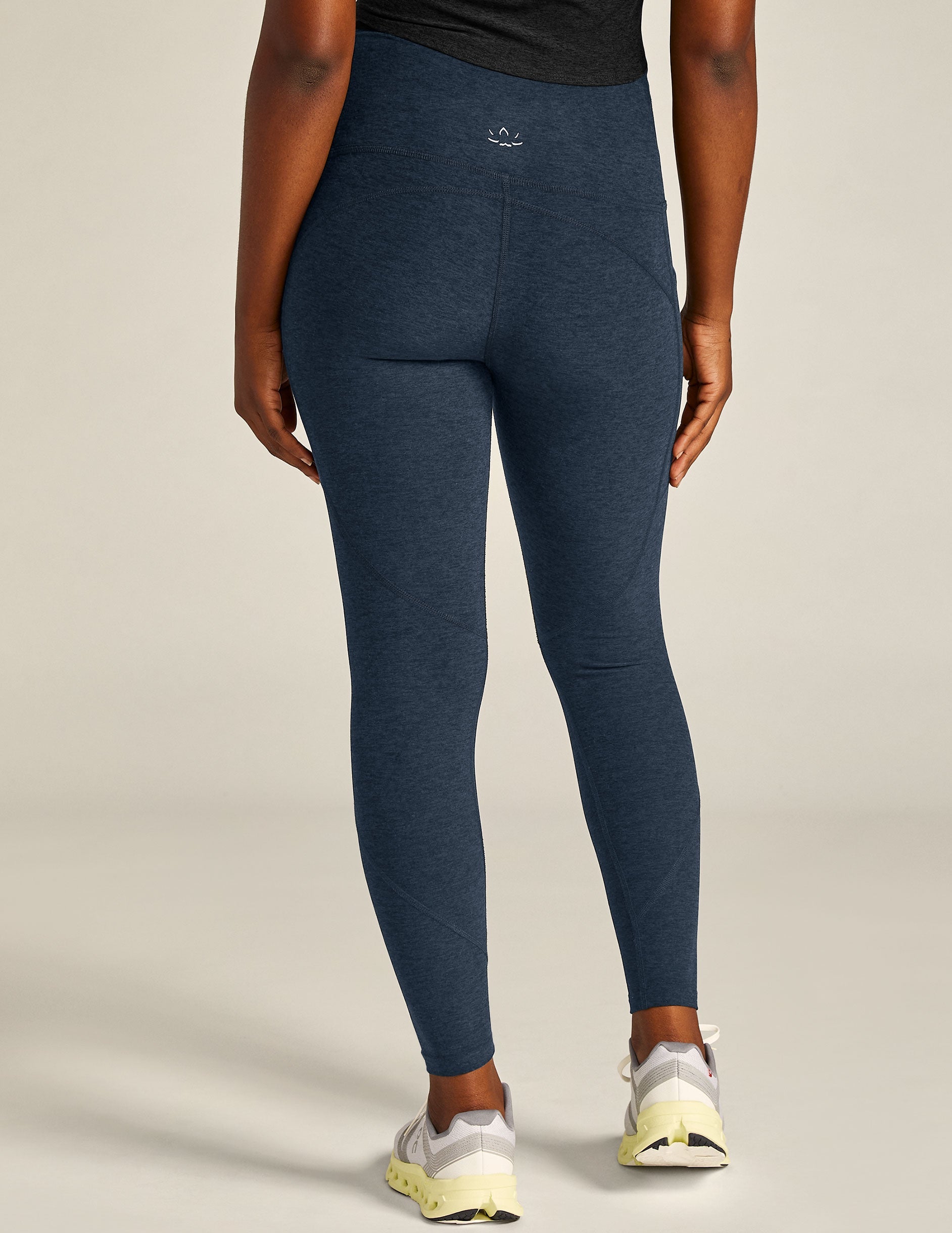 Beyond Yoga Spacedye Equipped Midi Legging: Soft, High-Waisted, Pocketed Athletic Wear