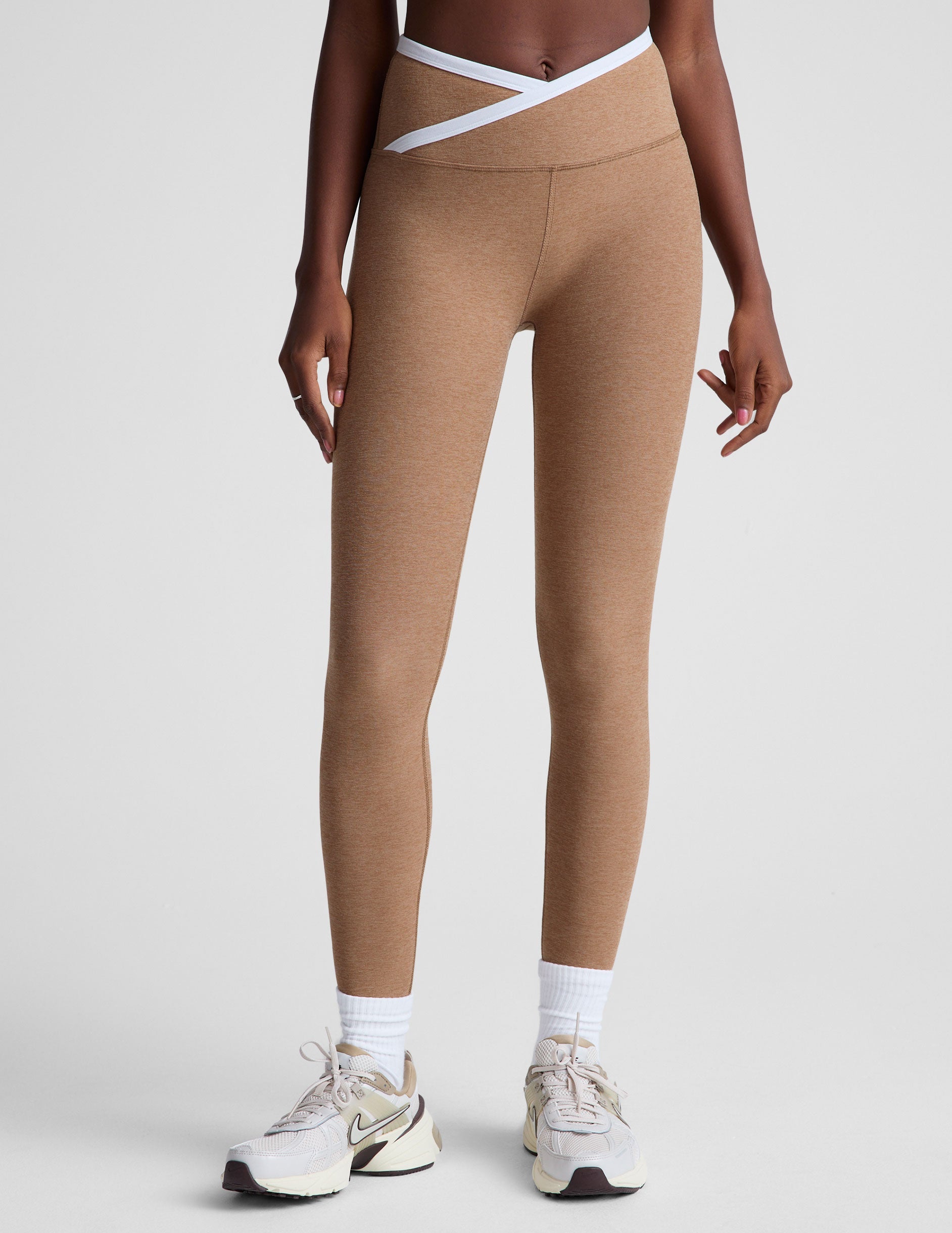 Spacedye Outlines High-Waisted Midi Legging: Ultra-Soft, Stylish Comfort for Active Living