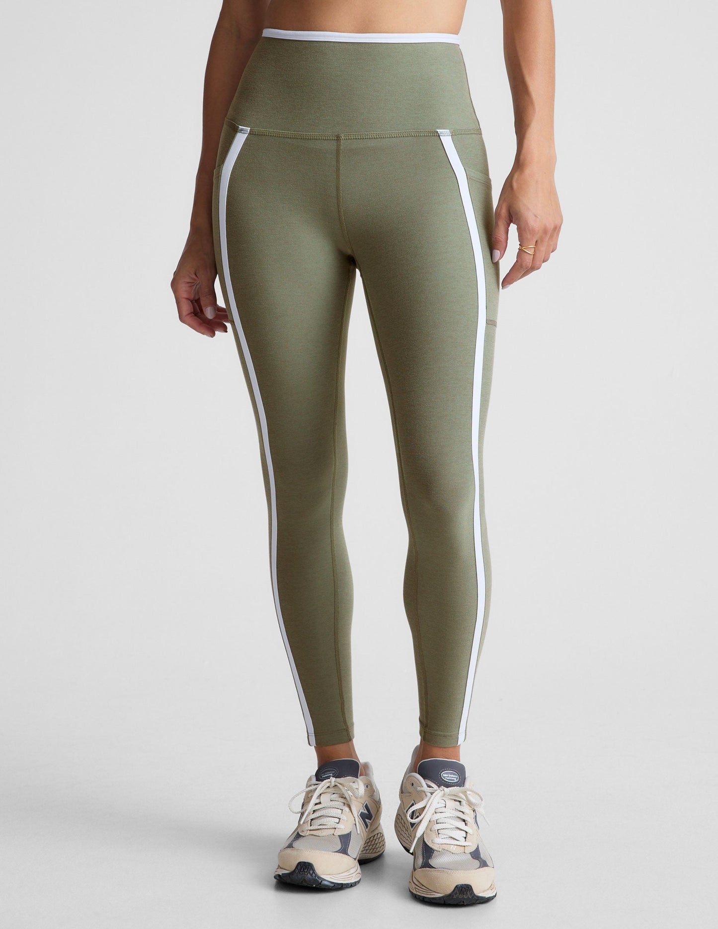 Spacedye High-Waisted Midi Legging: Pockets, Contrast Trim, Ultimate Comfort