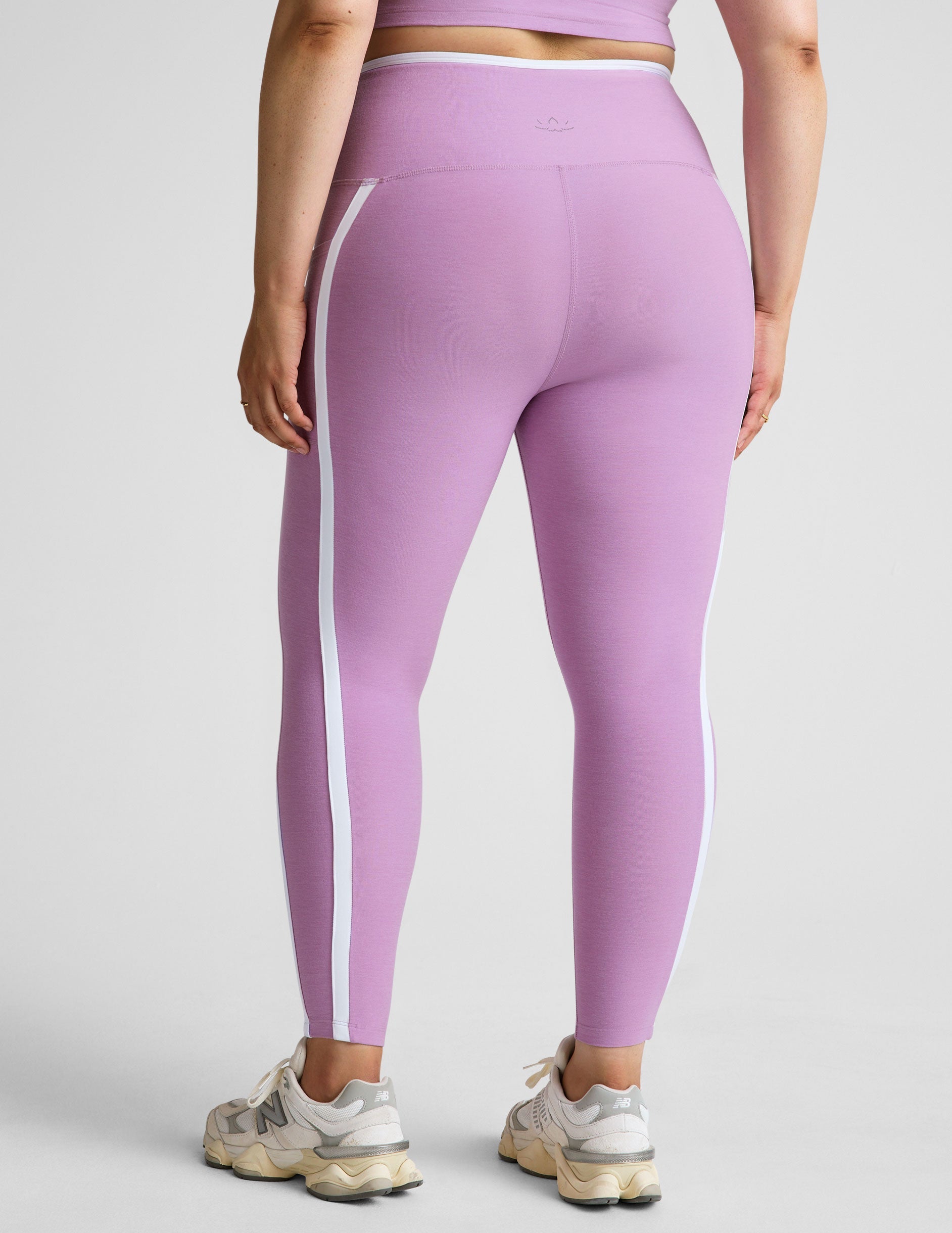 Spacedye Lilac Petal High-Waisted Midi Legging with Pockets and Contrast Piping
