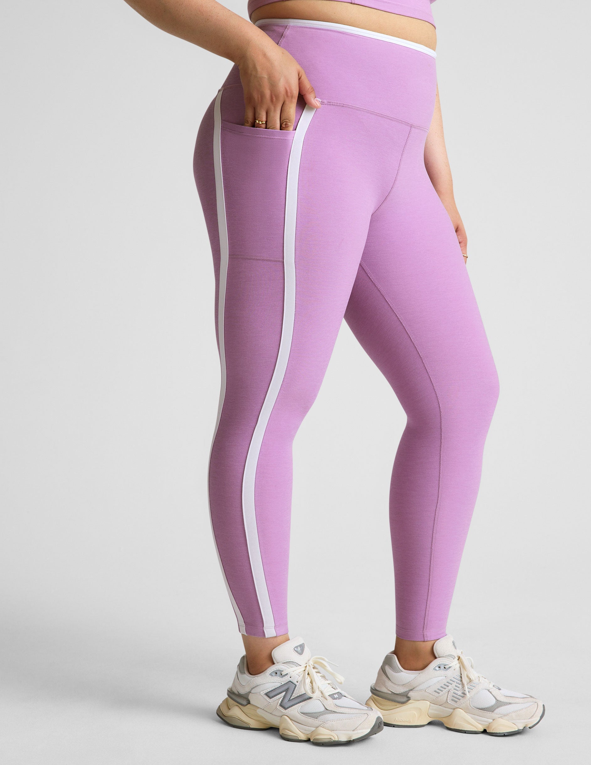 Spacedye Lilac Petal High-Waisted Midi Legging with Pockets and Contrast Piping