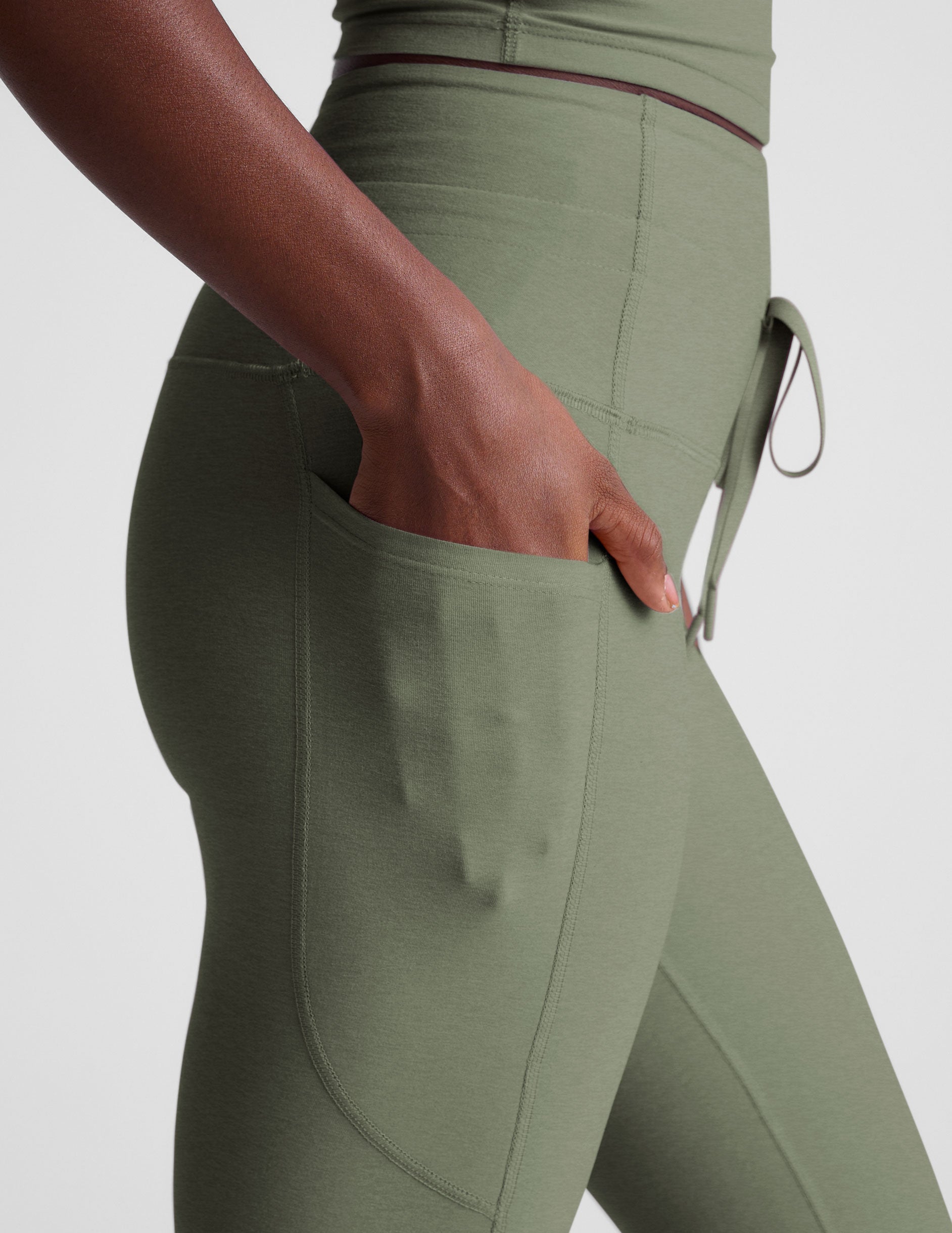 Beyond Yoga Spacedye Go Pocket Midi Legging: High-Waisted, Drawstring, Pockets