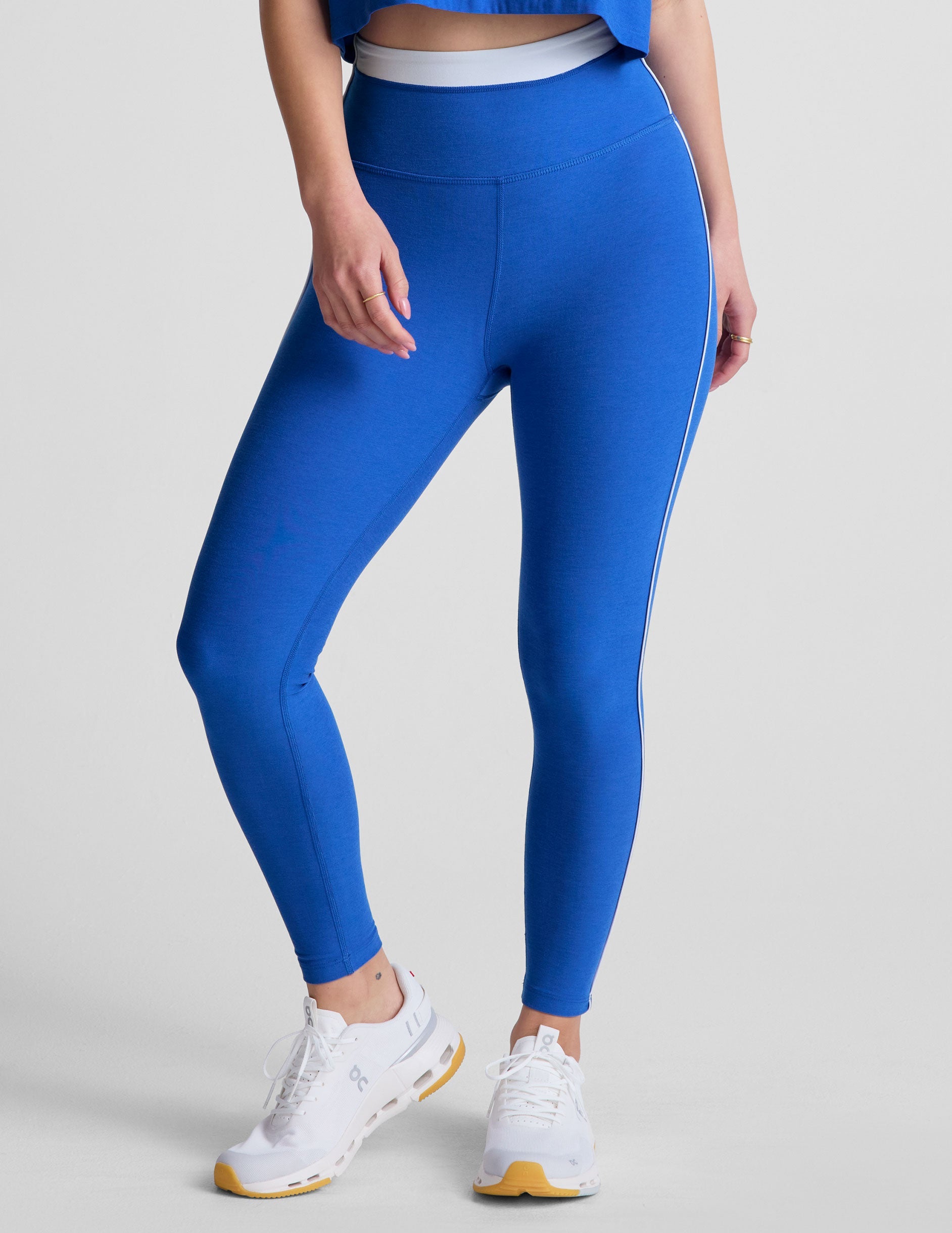 Spacedye Trophy High-Waisted Midi Leggings: Stylish, Supportive, and Retro-Inspired Workout Gear