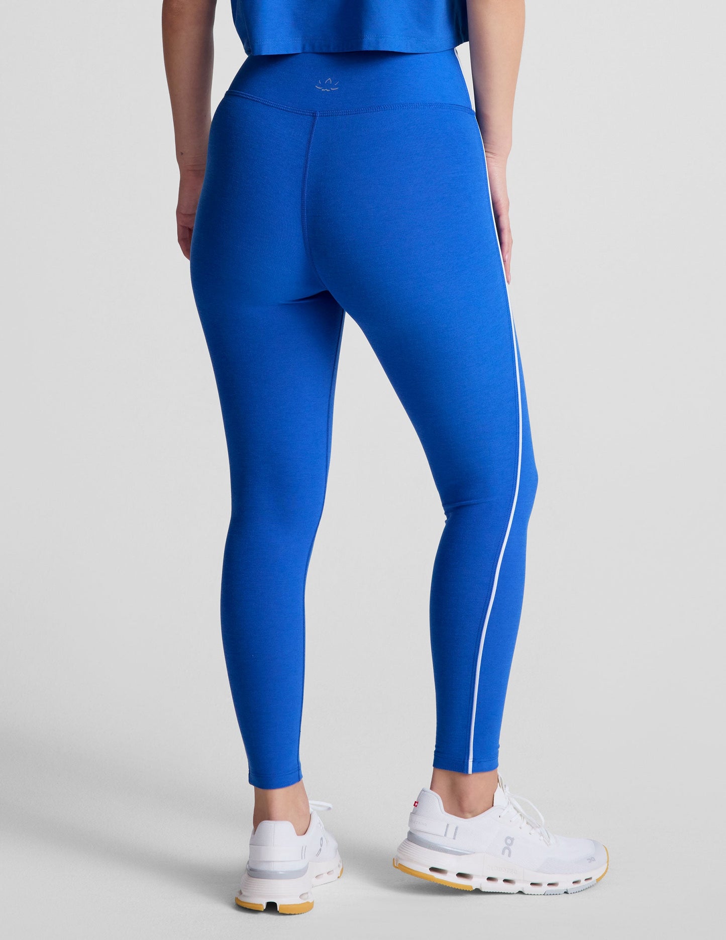 Spacedye Trophy High-Waisted Midi Leggings: Stylish, Supportive, and Retro-Inspired Workout Gear