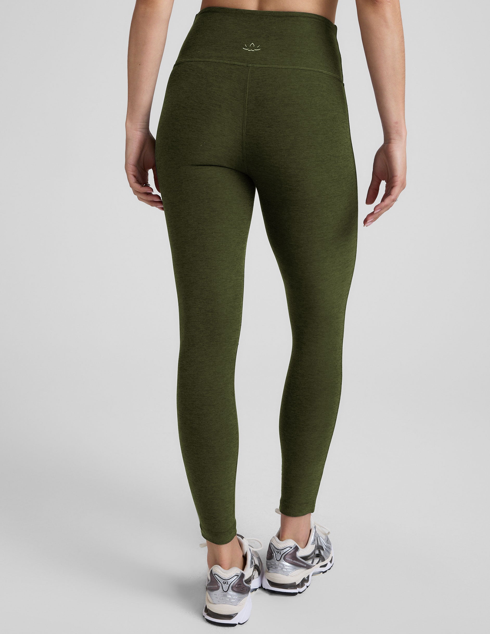 Beyond Yoga Spacedye High-Waisted Midi Legging: Soft Comfort, Flattering Activewear