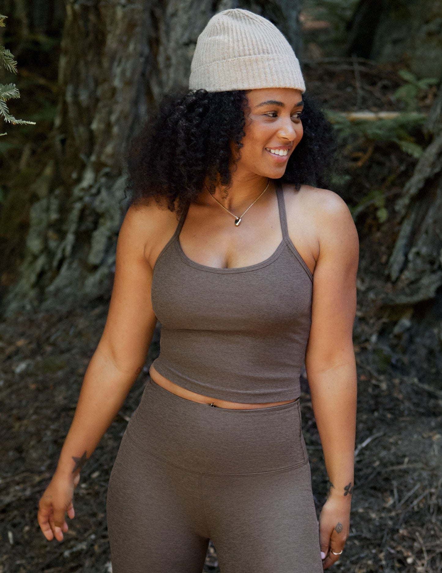 Beyond Yoga Spacedye Slim Racerback Cropped Tank: Ultimate Comfort, Built-In Bra