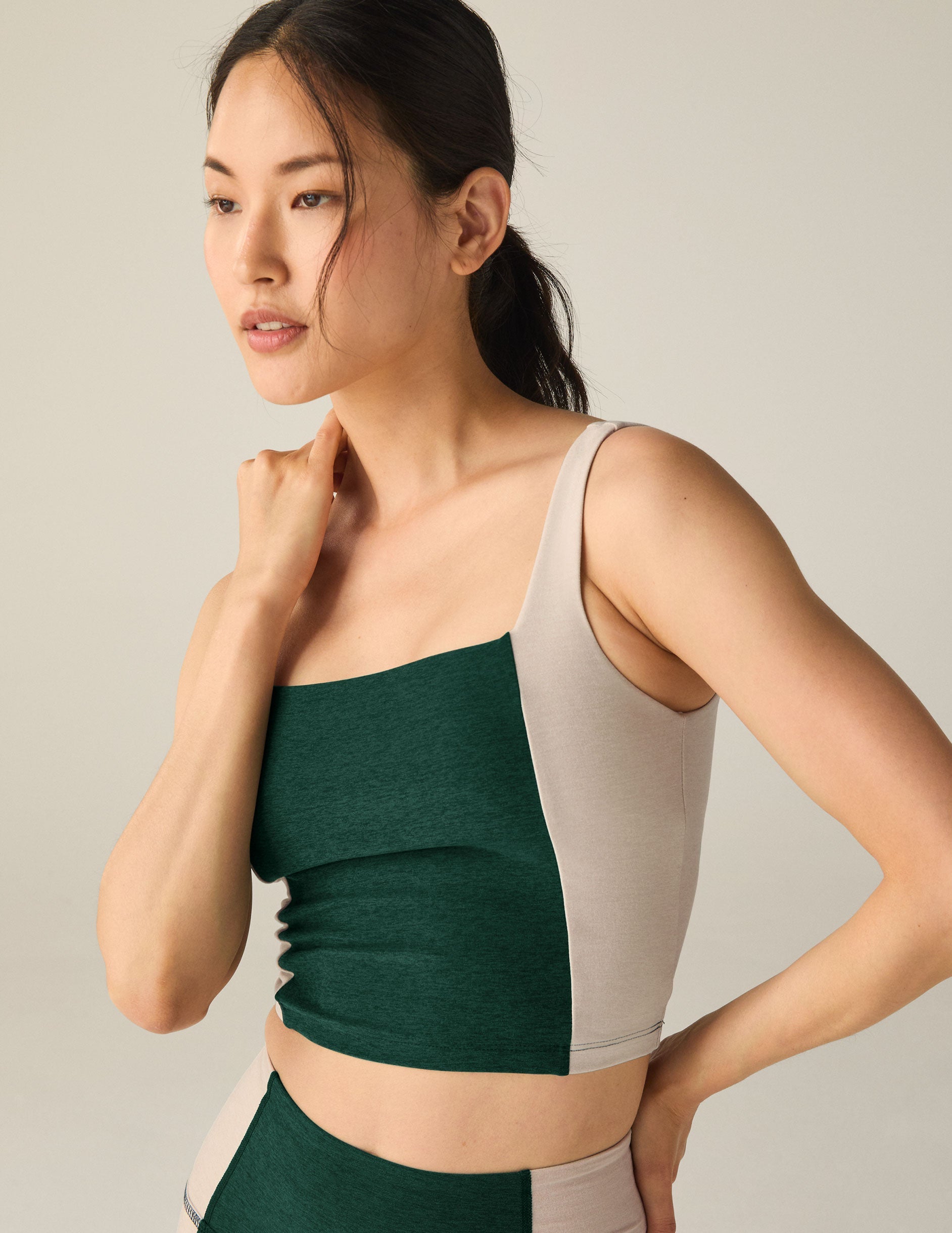Spacedye Vitality Colorblock Cropped Tank Top - Stylish Activewear for Women