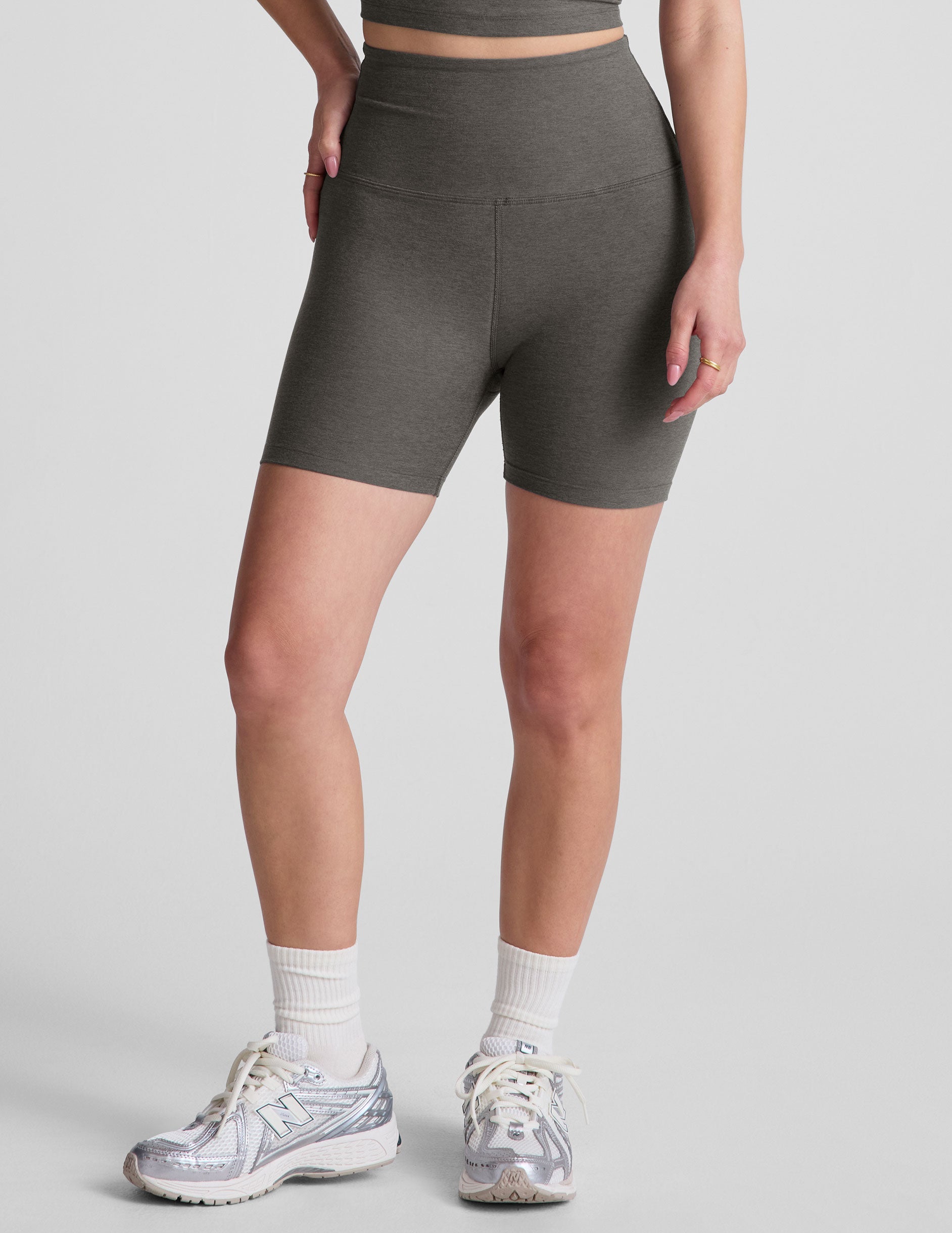 Beyond Yoga Spacedye Keep Pace 5-Inch High-Waisted Biker Yoga Shorts True Gray Heather