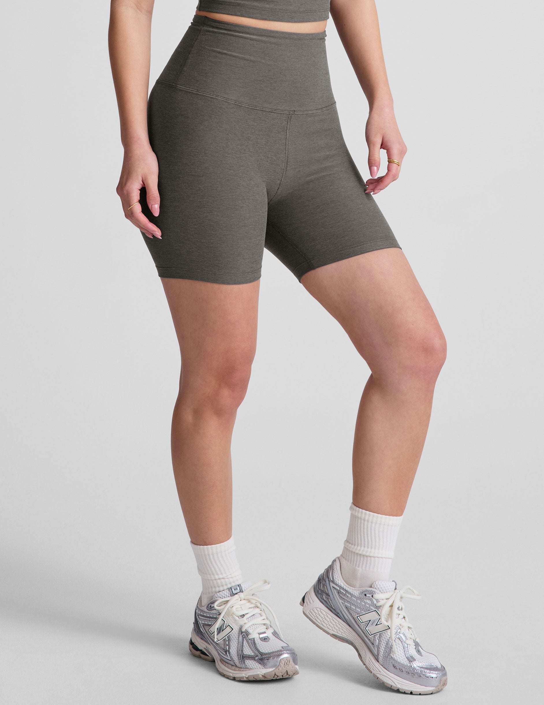 Beyond Yoga Spacedye Keep Pace 5-Inch High-Waisted Biker Yoga Shorts True Gray Heather