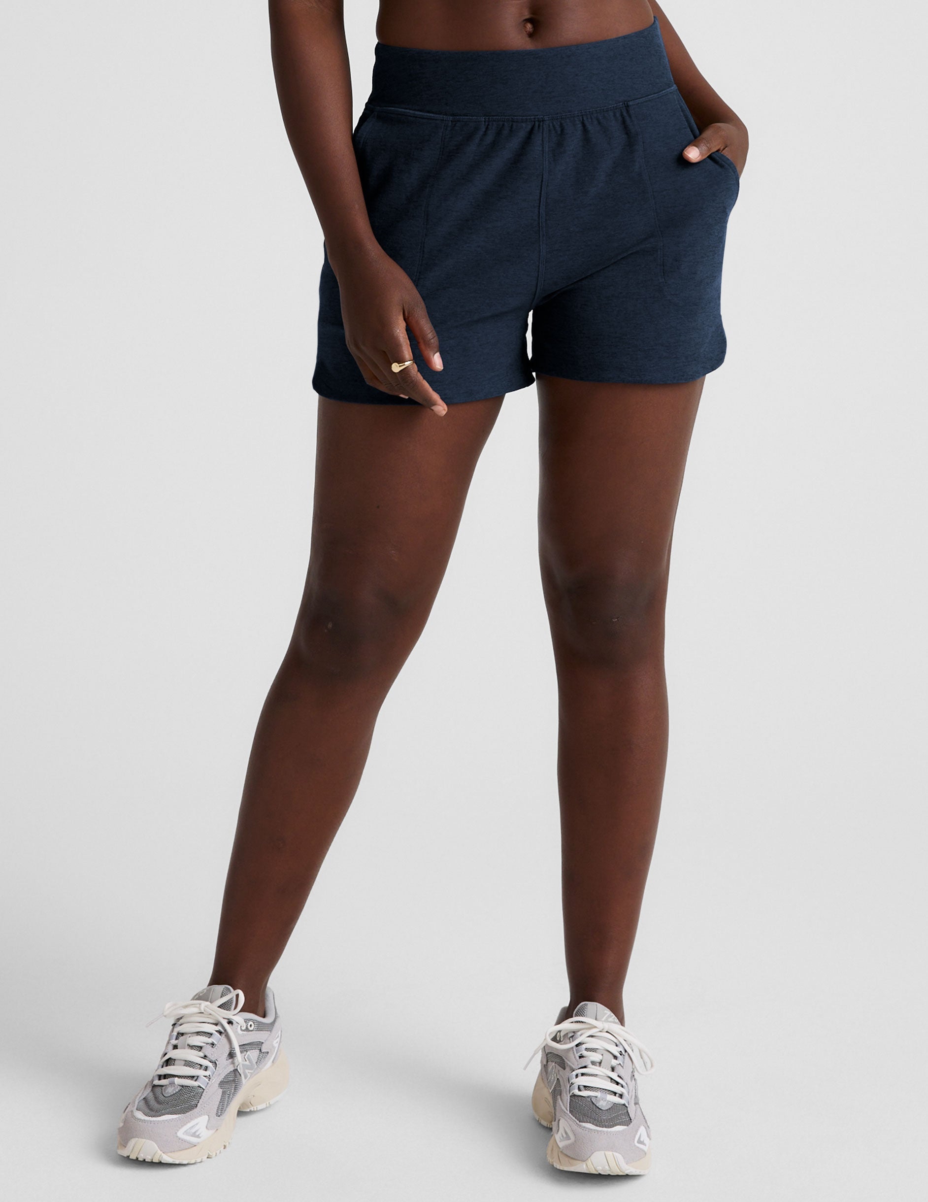 Beyond Yoga Spacedye Move Up 3-Inch Mid-Rise Pocket Shorts for Women