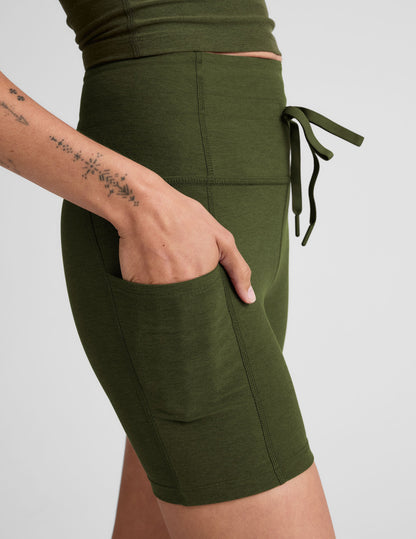 Beyond Yoga Spacedye Go Pocket 5-Inch Biker Shorts: High-Waisted, Pockets, Drawcord
