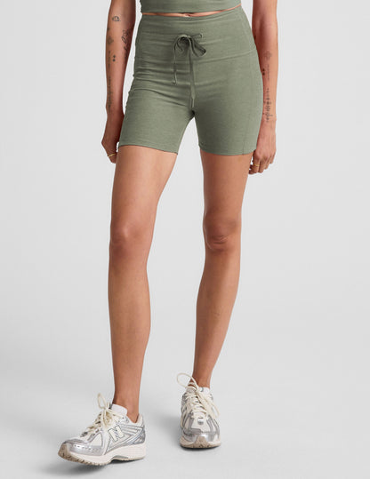 Beyond Yoga Spacedye Go Pocket High-Waisted 5-Inch Inseam Biker Shorts with Pockets