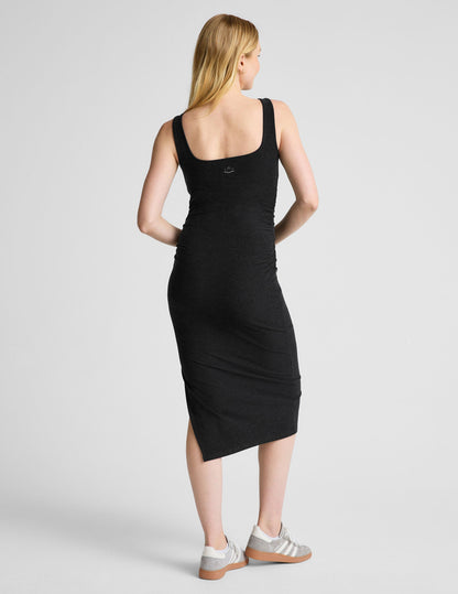 Chic Spacedye Icon Maternity Dress: Versatile Comfort for Pregnancy & Beyond