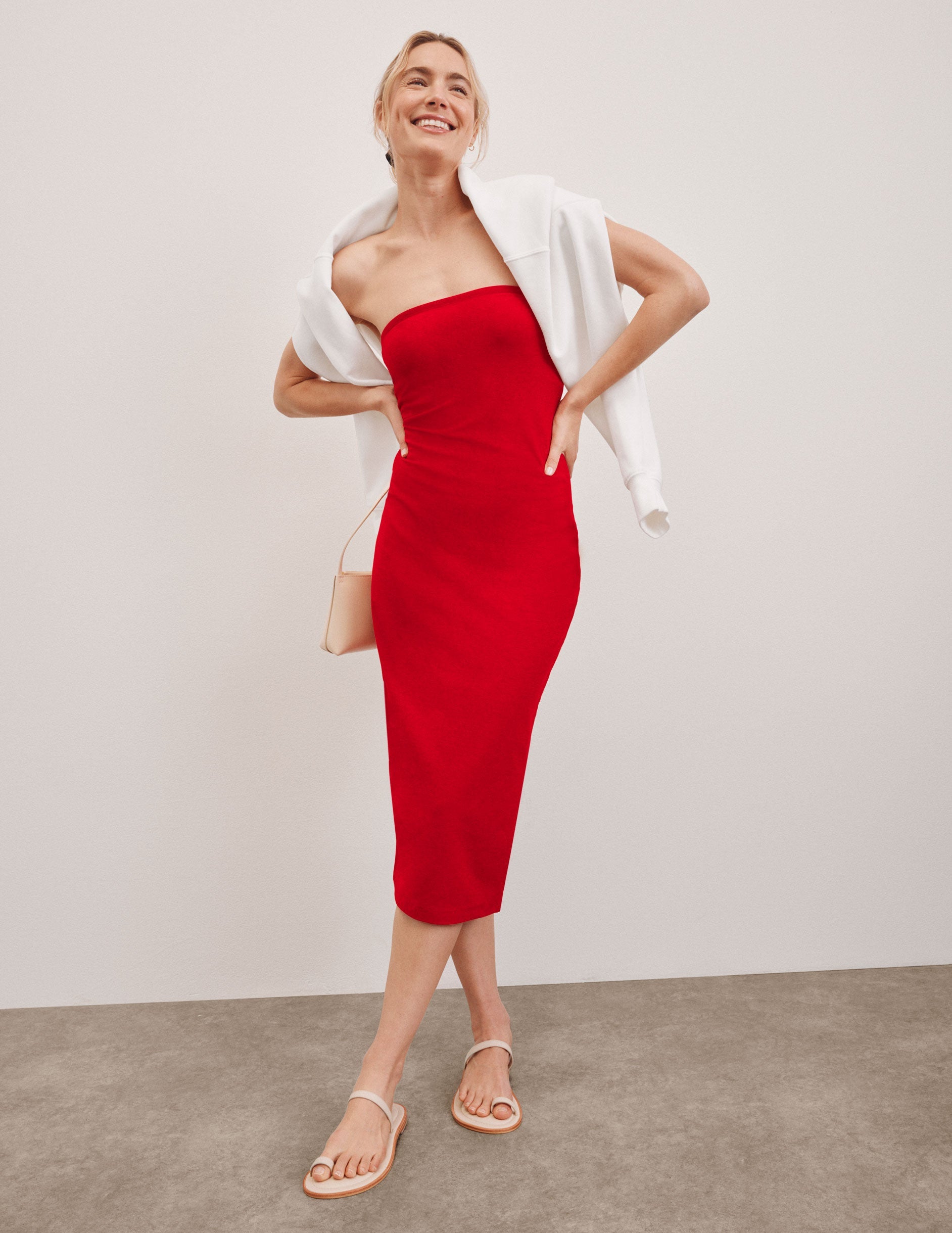 Effortless Red Strapless Midi Dress with Built-in Bra for All Shapes