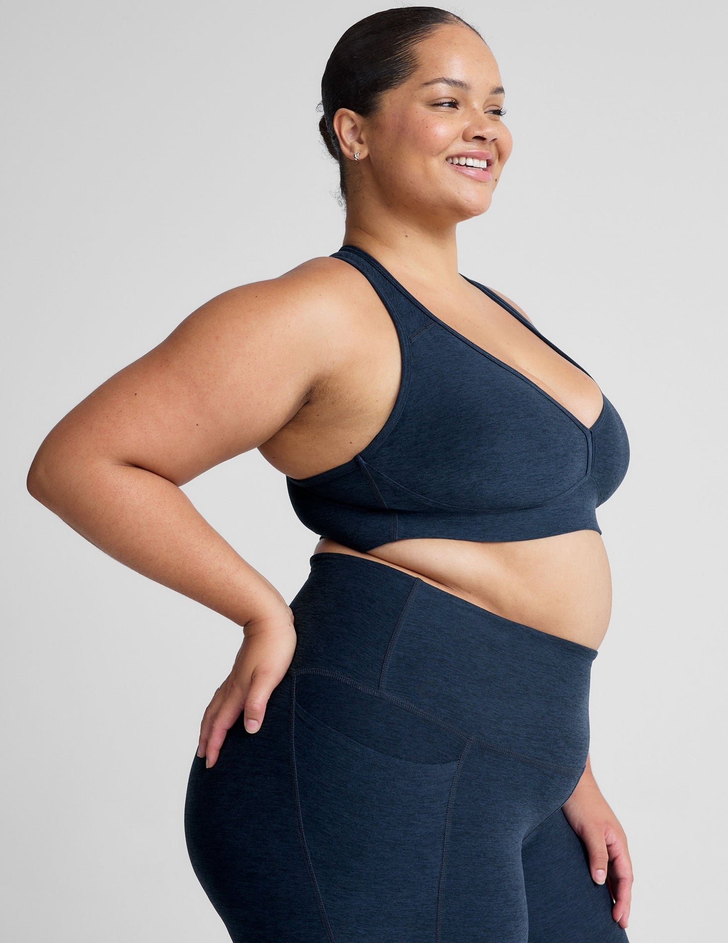 Spacedye Lift Your Spirits: Optimal Comfort Sports Bra with Removable Pads