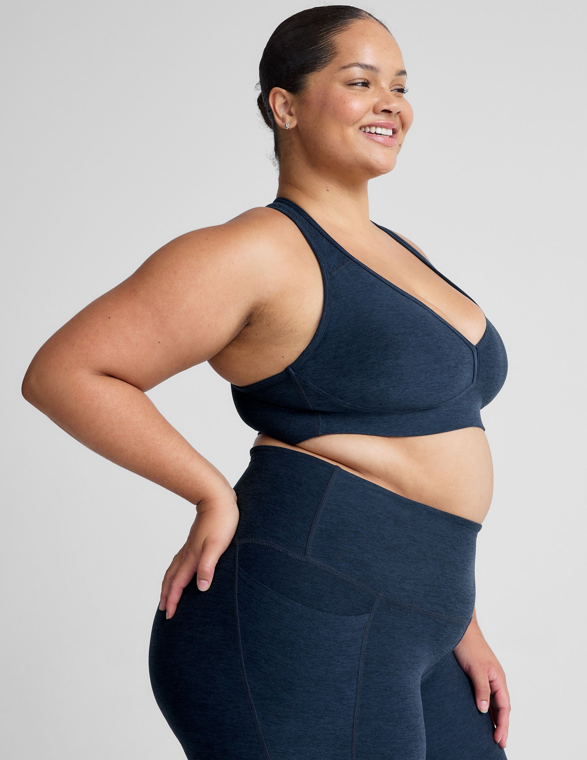 Spacedye Lift Your Spirits: Optimal Comfort Sports Bra with Removable Pads