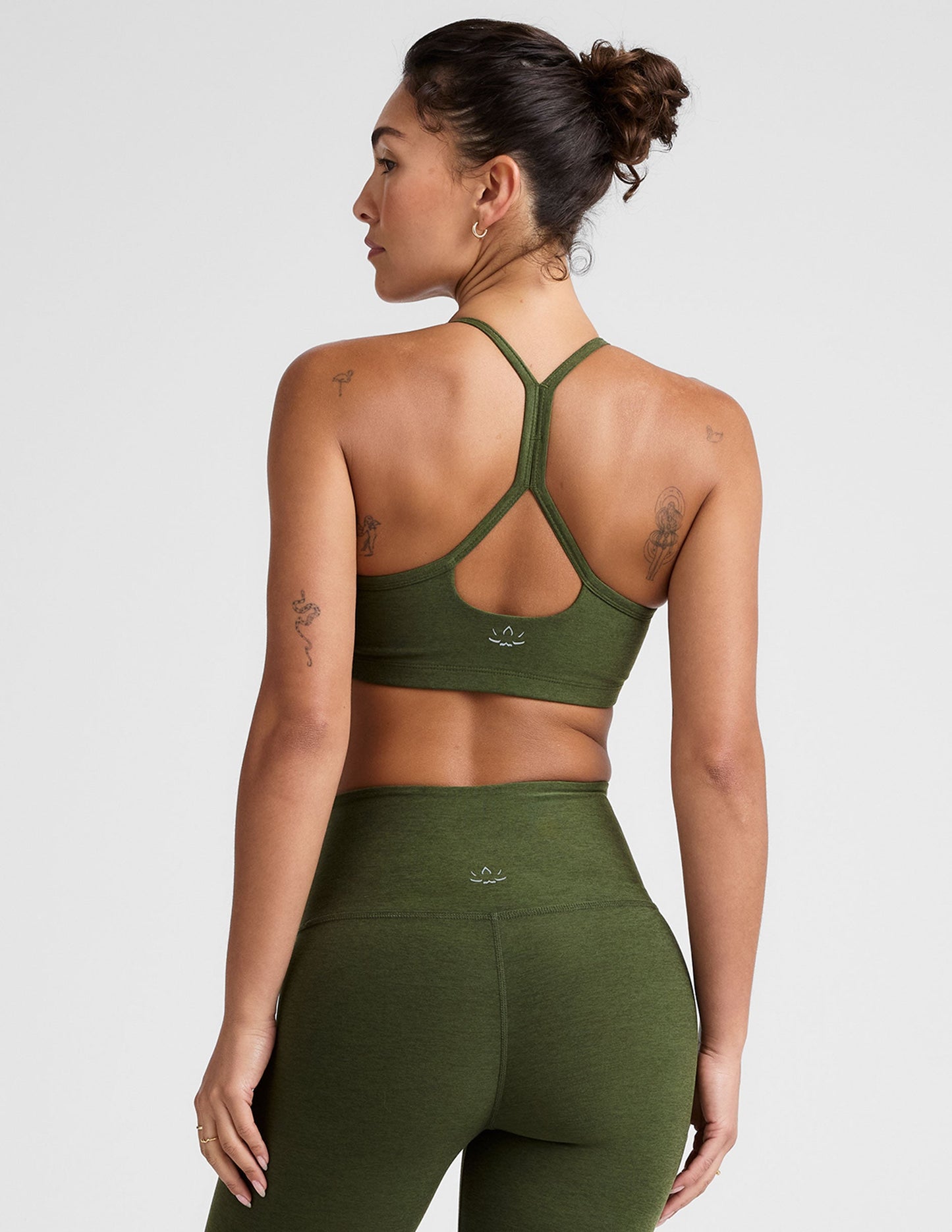 Beyond Yoga Spacedye Slim Racerback Bra: Moisture-Wicking, Medium Support Activewear