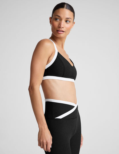 Spacedye Outlines V-Neck Racerback Bra Top - Medium Support Activewear