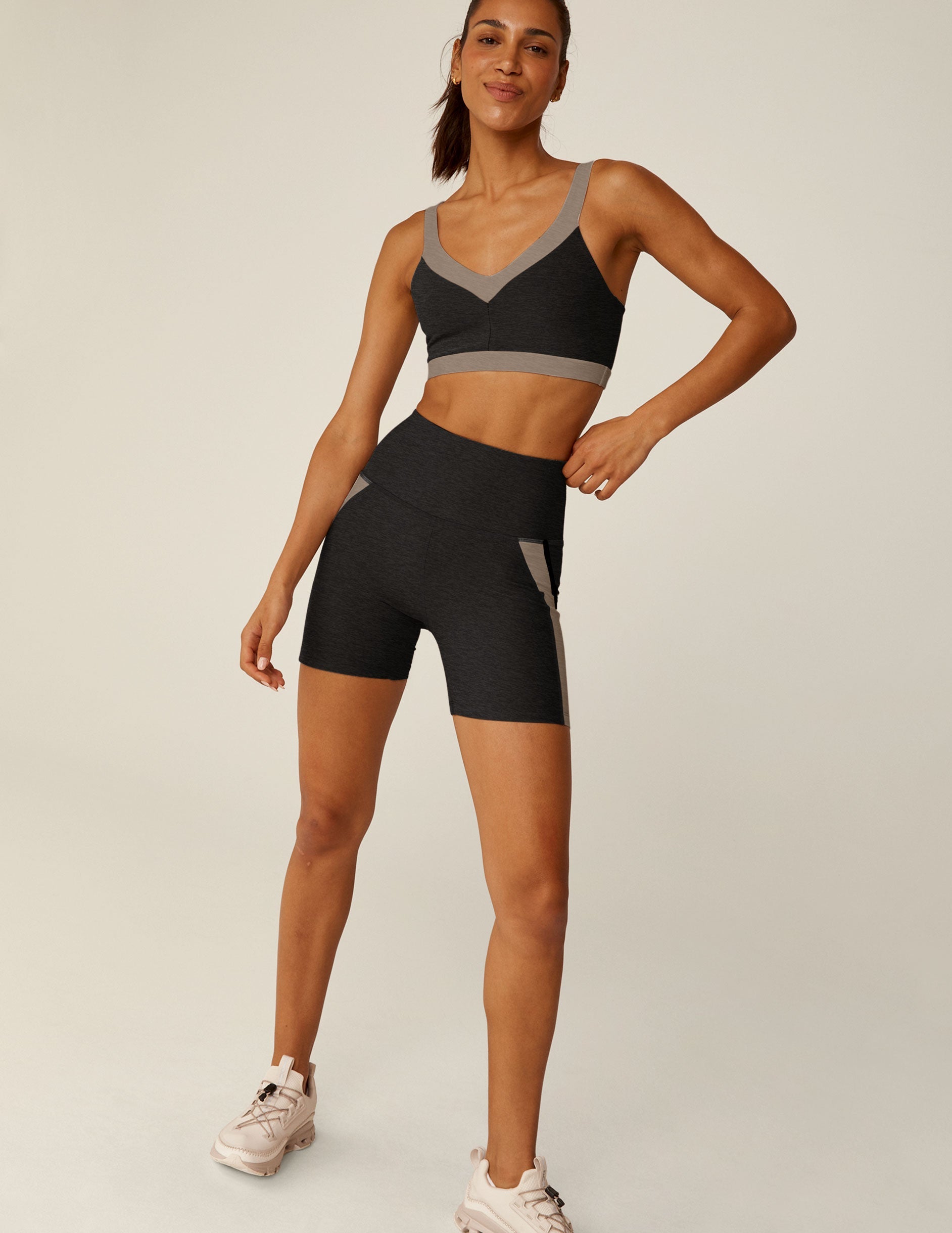 Spacedye V-Neck Sports Bra with Contrast Trim - Medium Support Activewear
