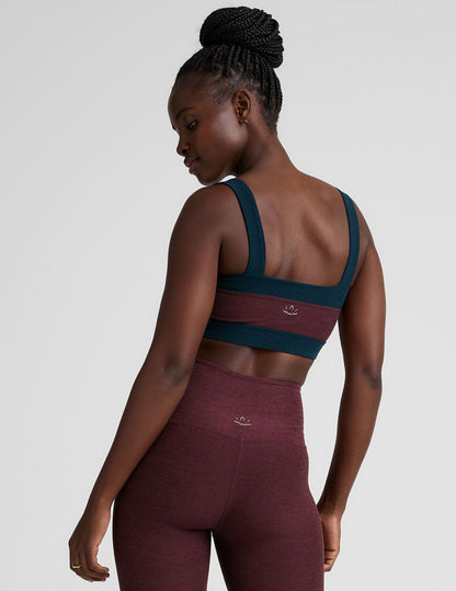 Comfortable Spacedye Horizon Colorblock Bra: Square Neck, Wide Straps, Medium Support