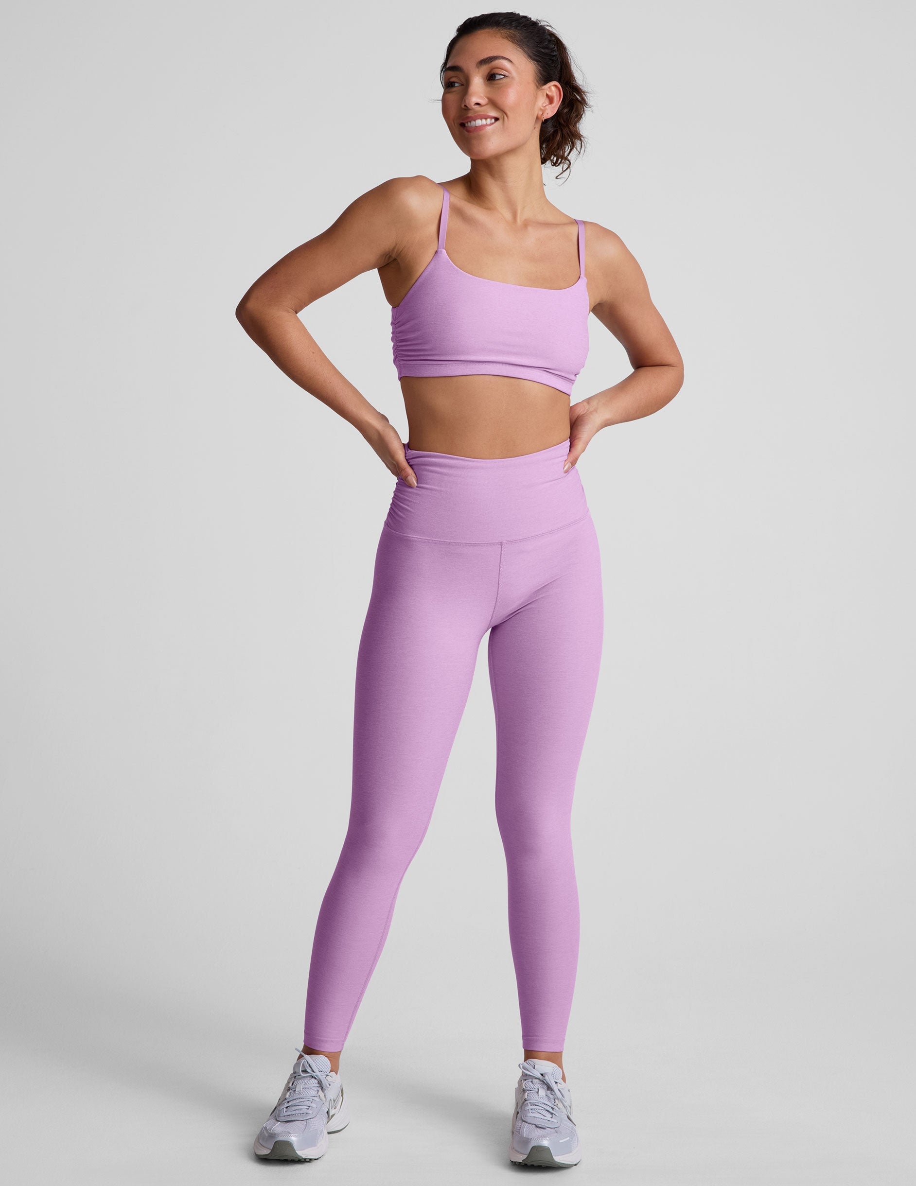 Beyond Yoga Spacedye Shirred Barre Bra: Adjustable Straps for Ultimate Active Comfort