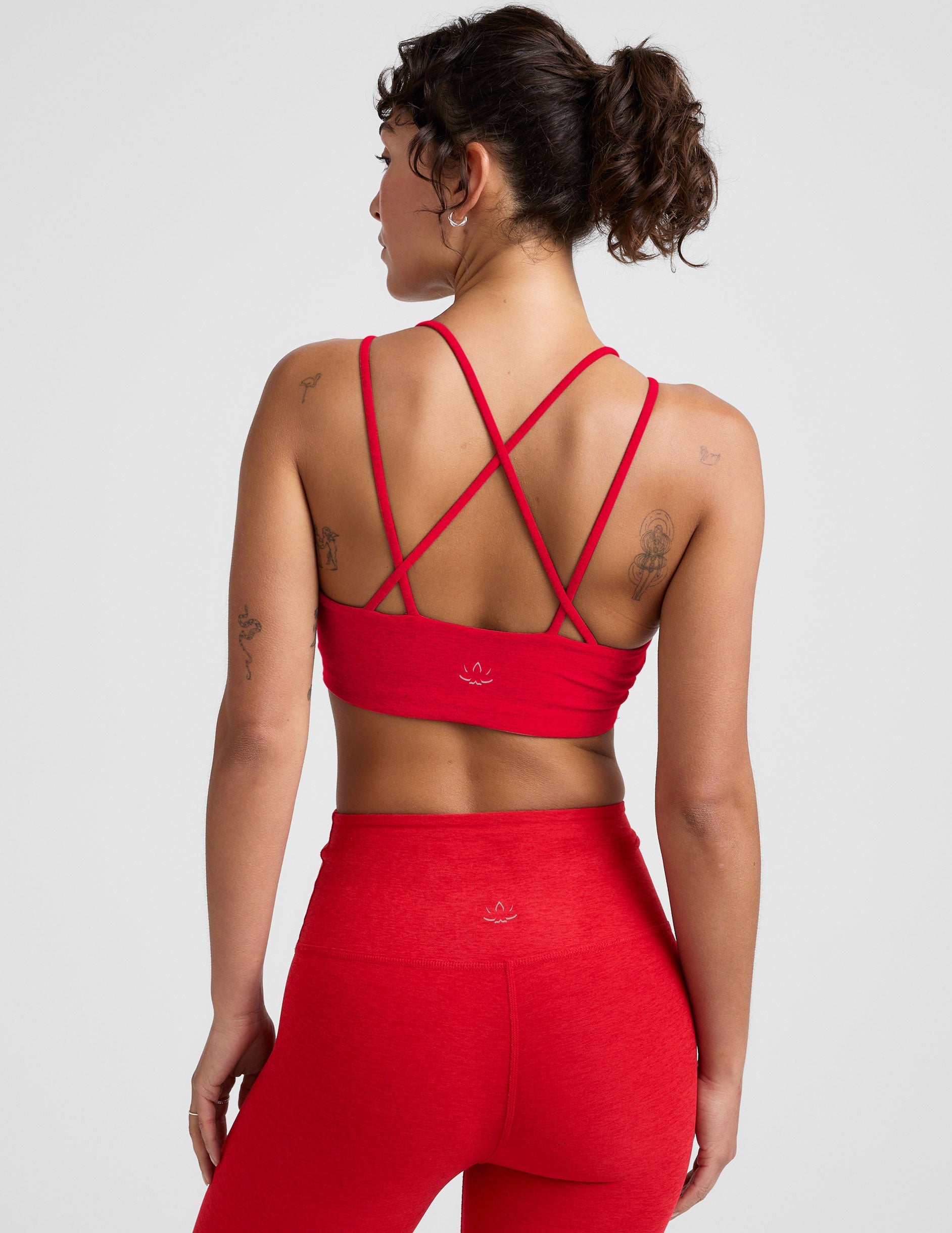 Beyond Yoga Spacedye V-Neck Crisscross Back Bra Top - Support and Comfort Activewear