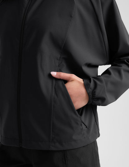 Lightweight Packable Cross Country Jacket for Women with Zipper Pockets