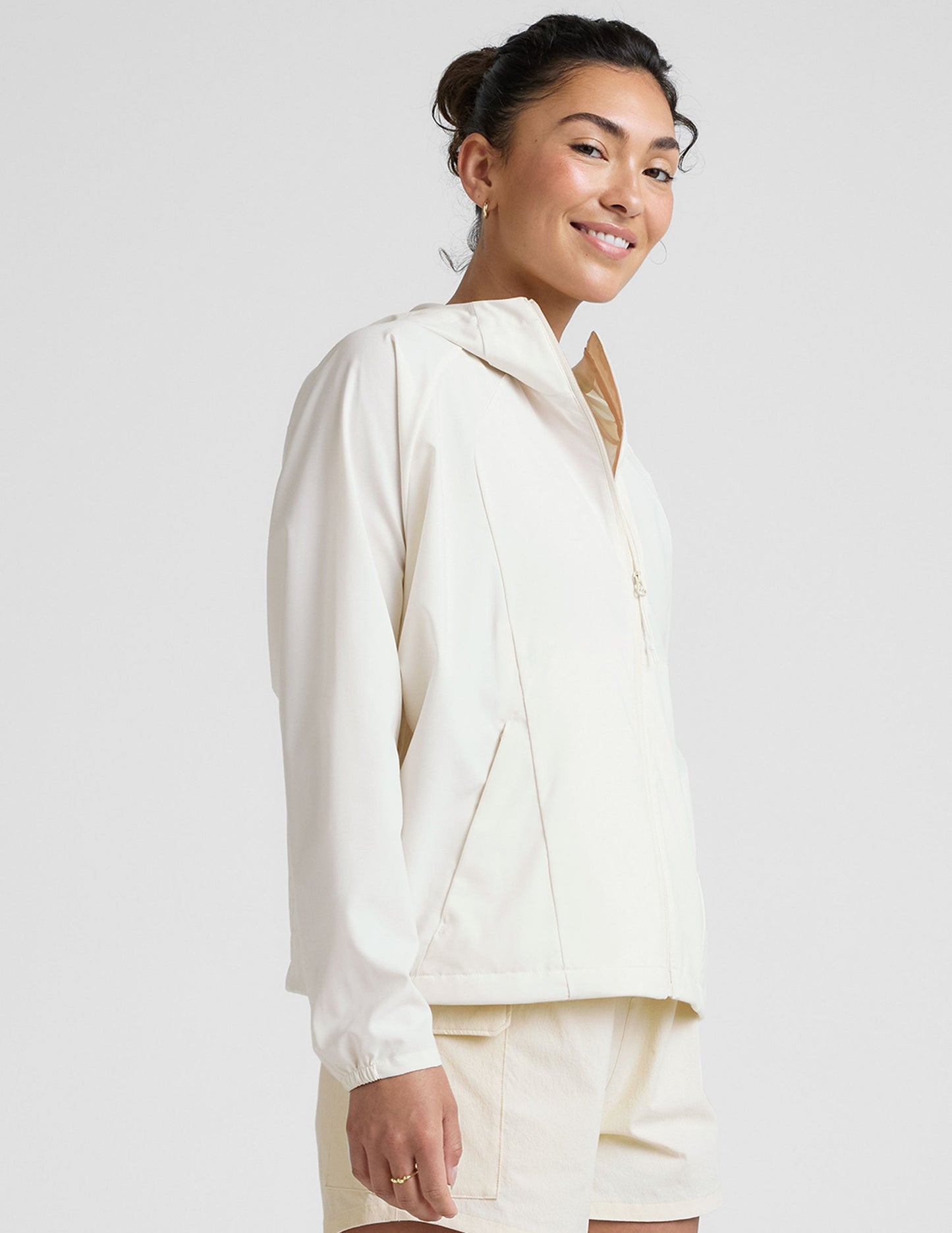 Lightweight Packable Jacket: Hooded, Full Zip, Travel-Friendly, Ripstop Lite Fabric