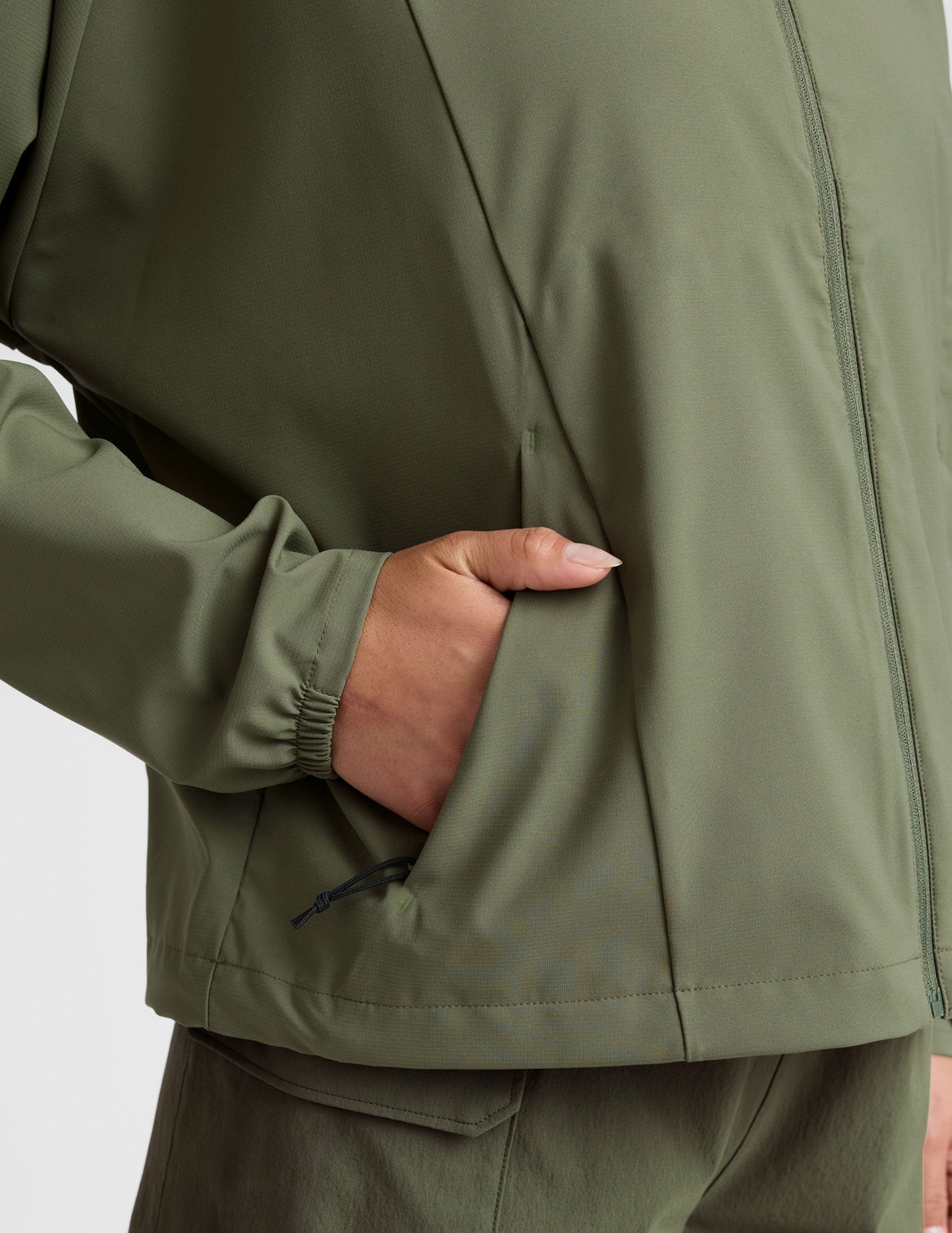 Women's Lightweight Packable Cross Country Jacket - Hooded Full-Zip Active Travel Gear
