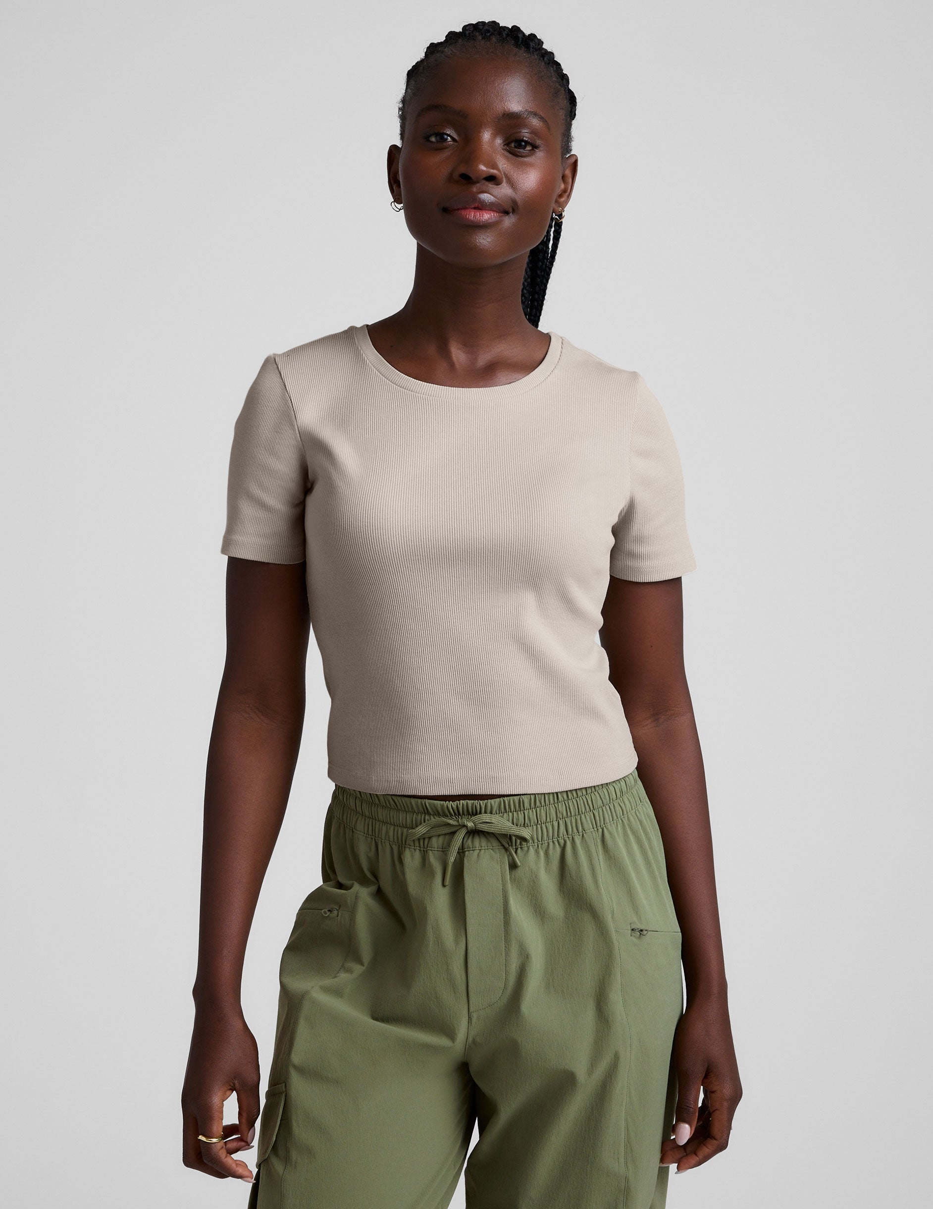 Soft Ribbed Crop Baby Tee: Comfortable Scoop Neck Short Sleeve Top
