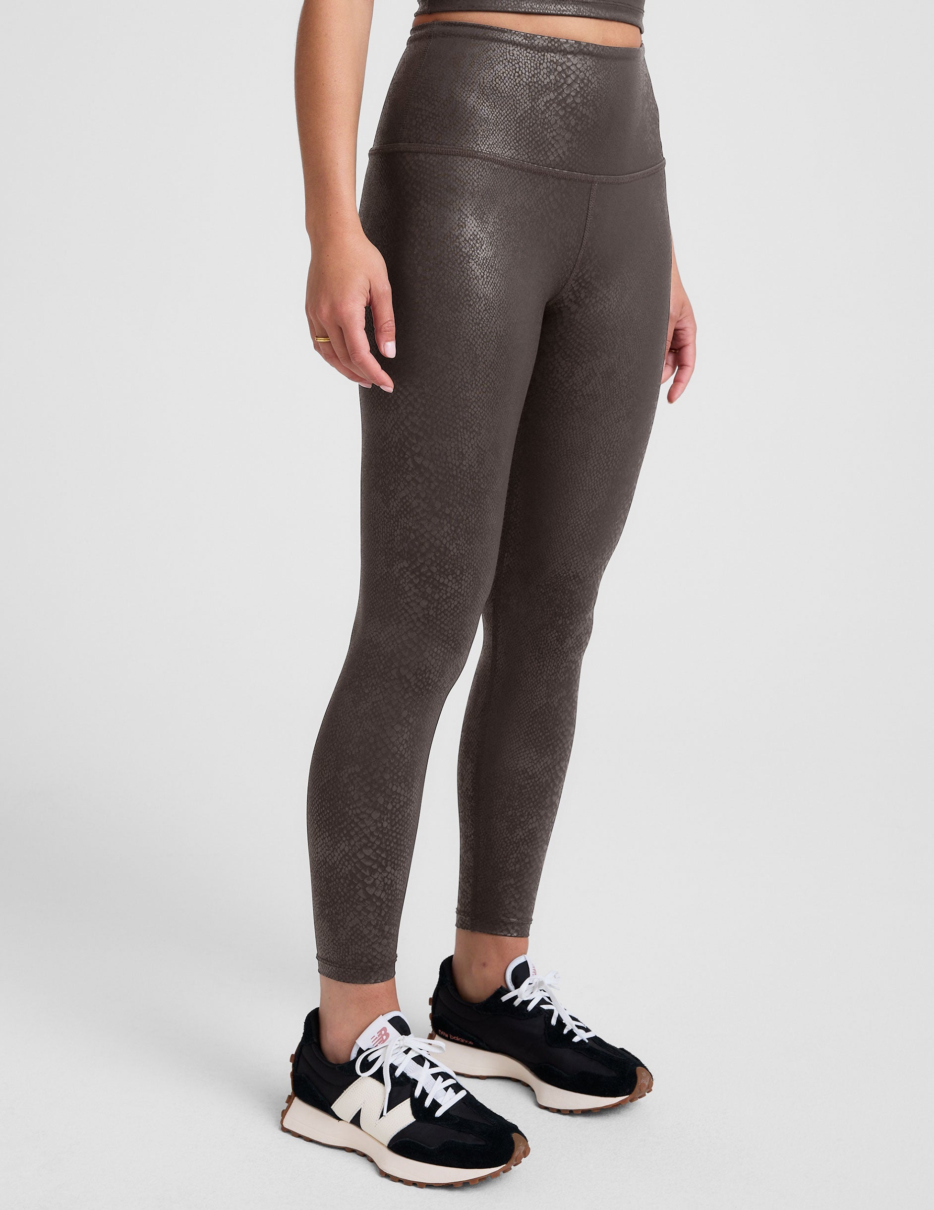 PowerShine Viper High-Waisted Midi Legging: Hugs-Just-Right Comfort, Stylish Activewear