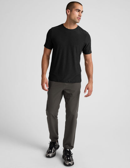 Beyond Yoga Men's On-The-Go Graphite Jogger Pants with Tapered Fit