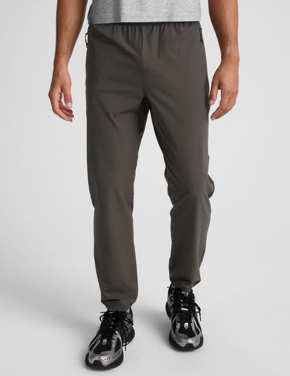 Beyond Yoga Men's On-The-Go Graphite Jogger Pants with Tapered Fit