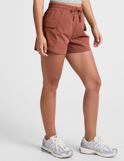 Opulent Auburn Peak Relaxed Fit Cargo Shorts with 3-Inch Inseam